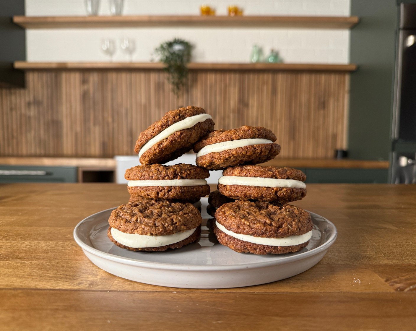 Oatmeal Cream Pies: A Nostalgic Treat with a Decadent Twist